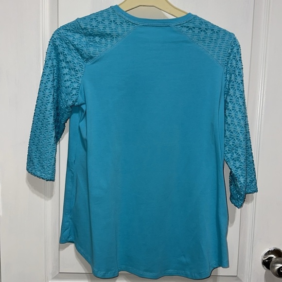 D & Co. active shirt - Picture 4 of 5